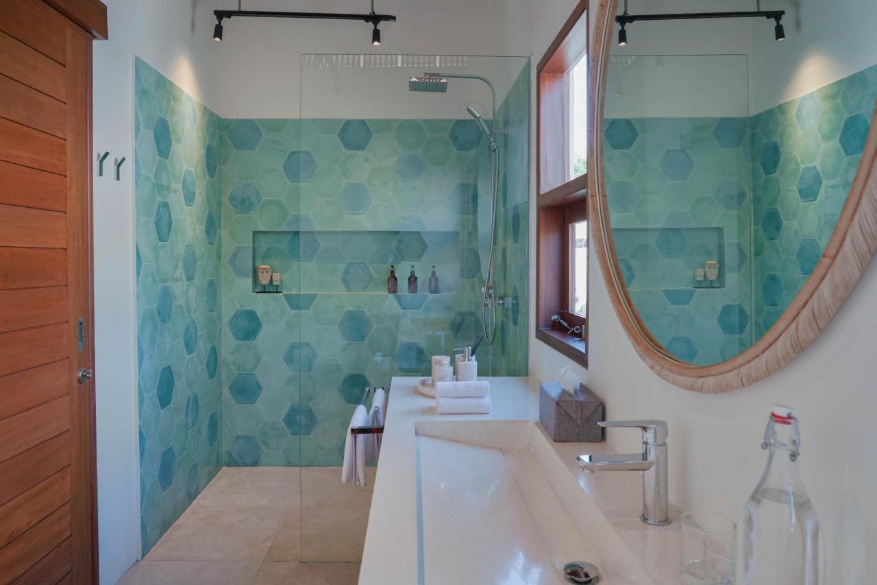 Luxury Ocean View Villas With Private Cook And Free Gym Membership Kuta  Extérieur photo